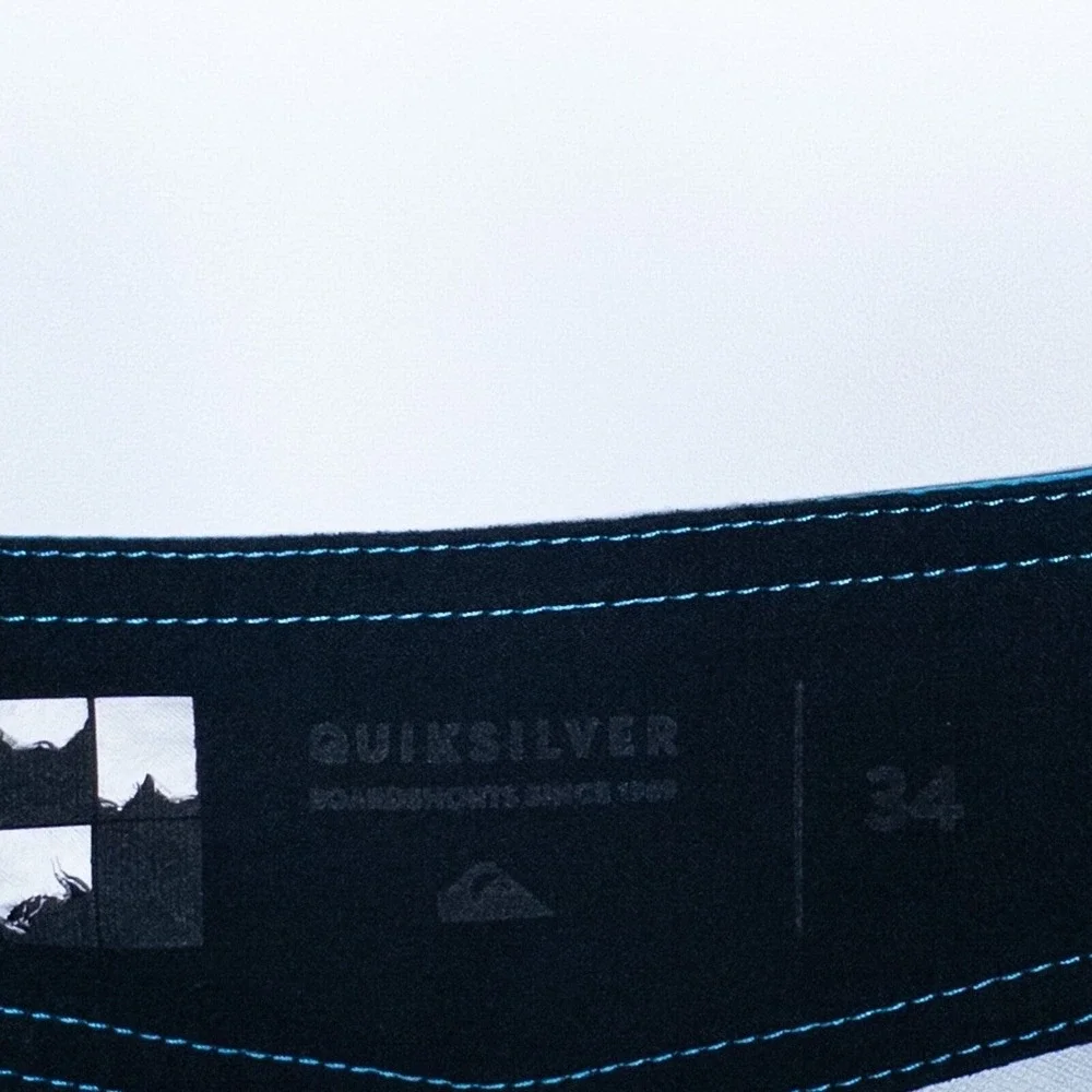 Quiksilver very good